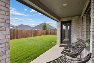 414 Hazeltine Rd, Red Oak, TX 75154 - Photo 25