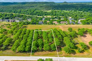 3101 E Landings S, Granbury, TX 76049 - Photo 1