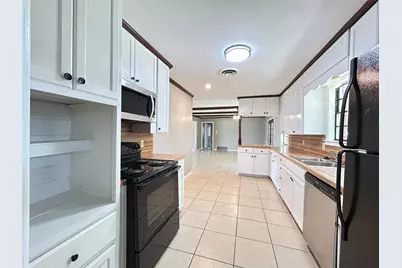 632 Lee Street, Sulphur Springs, TX 75482 - Photo 9