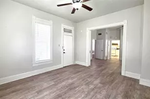 145 N Kealy St, Lewisville, TX 75057 - Photo 11