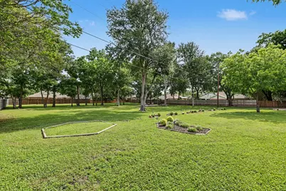 805 Wes Michael Road, Bonham, TX 75418 - Photo 23