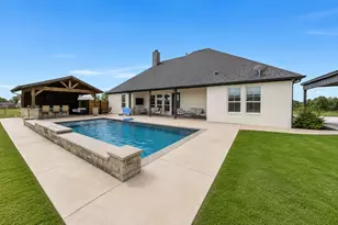 2433 Old Denton Hwy, Decatur, TX 76234 - Photo 27