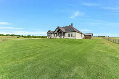 2433 Old Denton Highway, Decatur, TX 76234 - Photo 3