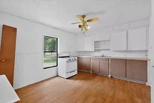 10075 Fm 429, Kaufman, TX 75142 - Photo 11