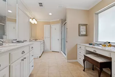 6828 Hyde Park Drive, Dallas, TX 75231 - Photo 21