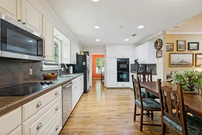 6828 Hyde Park Drive, Dallas, TX 75231 - Photo 15