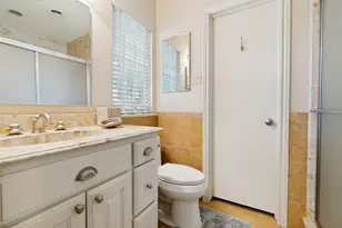 6828 Hyde Park Dr, Dallas, TX 75231 - Photo 19