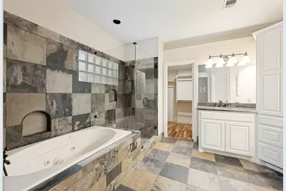 841 Forest Hollow Drive, Hurst, TX 76053 - Photo 23