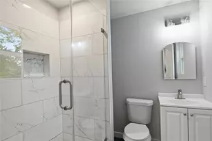 1616 Cleveland St, Greenville, TX 75401 - Photo 7