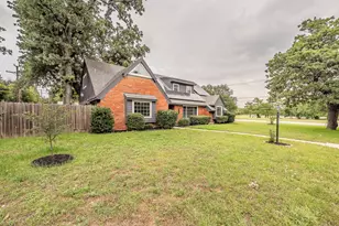 7341 Normandy Rd, Fort Worth, TX 76112 - Photo 3