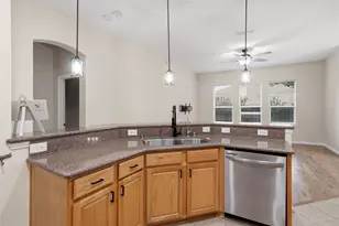 8629 Marion Dr, Frisco, TX 75036 - Photo 9