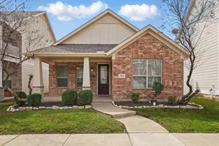 924 Charleston Ln, Savannah, TX 76227 - Photo 3