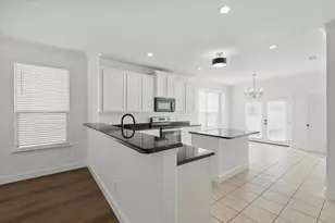 924 Charleston Ln, Savannah, TX 76227 - Photo 13