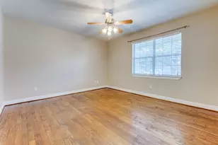 4708B Bradford Dr, Dallas, TX 75219 - Photo 17