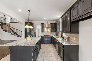 12376 Pleasant Grove Dr, Frisco, TX 75035 - Photo 11