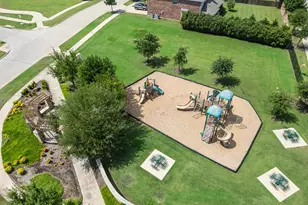 12376 Pleasant Grove Dr, Frisco, TX 75035 - Photo 37