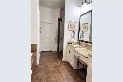 5029 Calloway Drive, Addison, TX 75001 - Photo 9