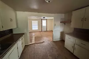 316 Alley St, Perrin, TX 76486 - Photo 9