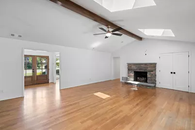 3940 Shady Hill Drive, Dallas, TX 75229 - Photo 5