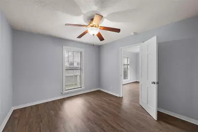 1403 W 11th Street, McGregor, TX 76657 - Photo 9