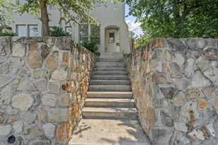 2611 McCart Ave, Fort Worth, TX 76110 - Photo 3