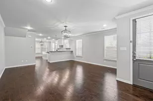 2611 McCart Ave, Fort Worth, TX 76110 - Photo 5