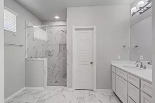 2611 McCart Ave, Fort Worth, TX 76110 - Photo 17