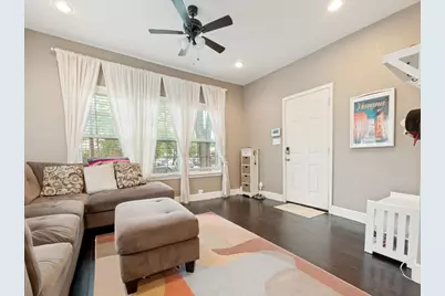 911 S Adams Avenue, Dallas, TX 75208 - Photo 3