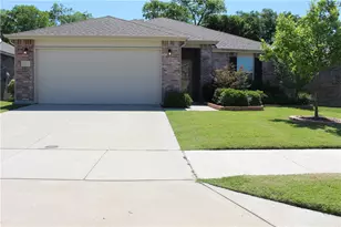 1713 Megan Creek Dr, Little Elm, TX 75068 - Photo 1