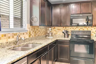 1713 Megan Creek Drive, Little Elm, TX 75068 - Photo 31