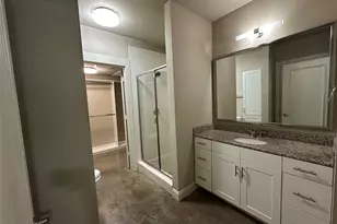 801 N Bishop Ave, Dallas, TX 75208 - Photo 3