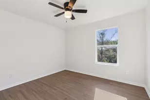 2500 Houston Dr, Granbury, TX 76048 - Photo 15