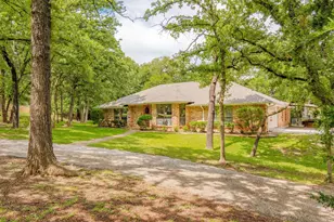 115 N La Colina Rd, Weatherford, TX 76085 - Photo 1