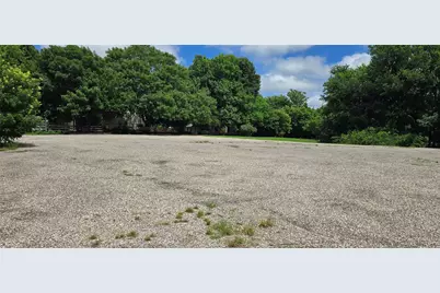 18351 Creekview Road, Sanger, TX 76266 - Photo 31