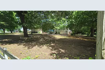 18351 Creekview Road, Sanger, TX 76266 - Photo 15