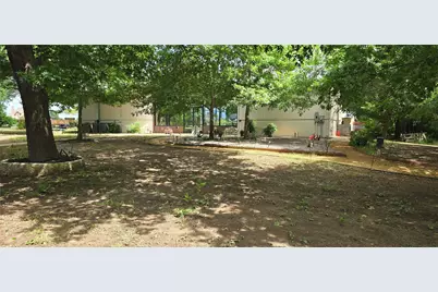 18351 Creekview Road, Sanger, TX 76266 - Photo 13