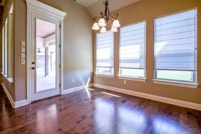 421 River Bank Lane, Granbury, TX 76049 - Photo 5