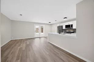 8617 Flicker Ln, Dallas, TX 75238 - Photo 7