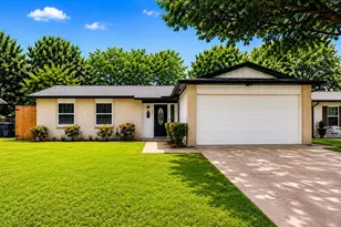 8617 Flicker Ln, Dallas, TX 75238 - Photo 1