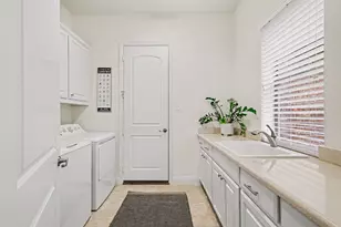 1241 Blue Lake Blvd, Arlington, TX 76005 - Photo 19
