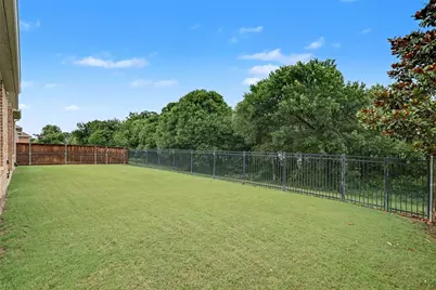 1241 Blue Lake Boulevard, Arlington, TX 76005 - Photo 37