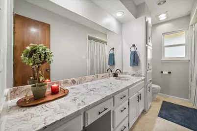 4701 Elkwood Lane, Arlington, TX 76016 - Photo 17