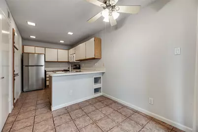 511 Ranch Trail #117, Irving, TX 75063 - Photo 5