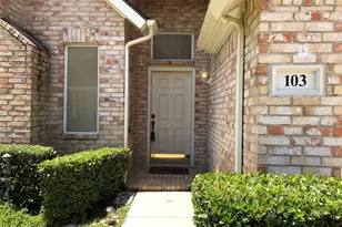 103 Arbor Creek Dr E, Euless, TX 76039 - Photo 3