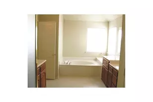1313 Sunderland Ct, Allen, TX 75013 - Photo 11
