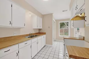 5908 Willow Valley Dr, Arlington, TX 76017 - Photo 9