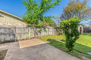 2009 Meadow Lark Ln, Irving, TX 75060 - Photo 29