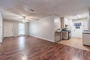 2009 Meadow Lark Ln, Irving, TX 75060 - Photo 19