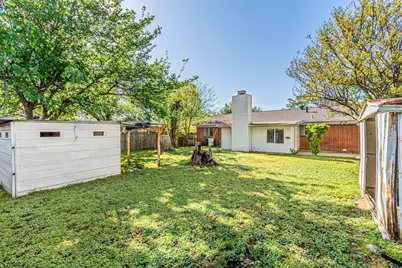 2009 Meadow Lark Lane, Irving, TX 75060 - Photo 33