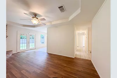 6505 Big Springs Drive, Arlington, TX 76001 - Photo 7